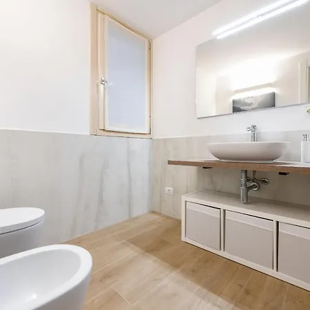 Caesar Luxury D8 Apartman Sirmione