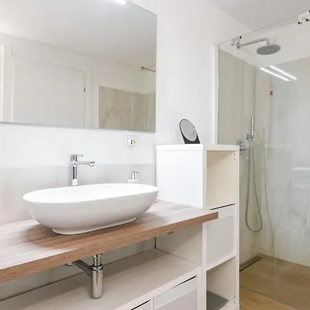Apartman Caesar Luxury D8 *