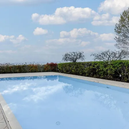 Caesar Luxury D8 Apartman *